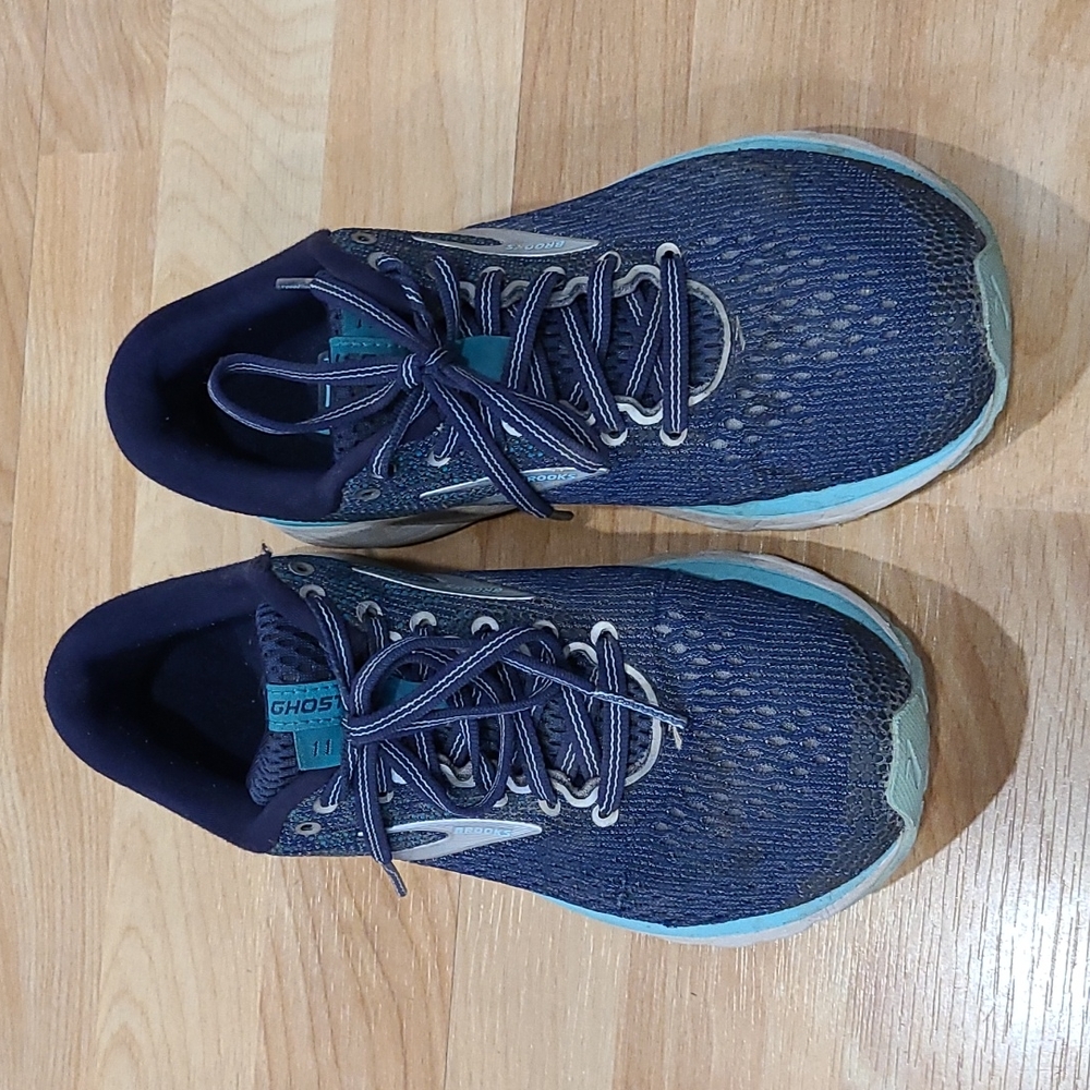 Brooks Ghost 11 running shoes